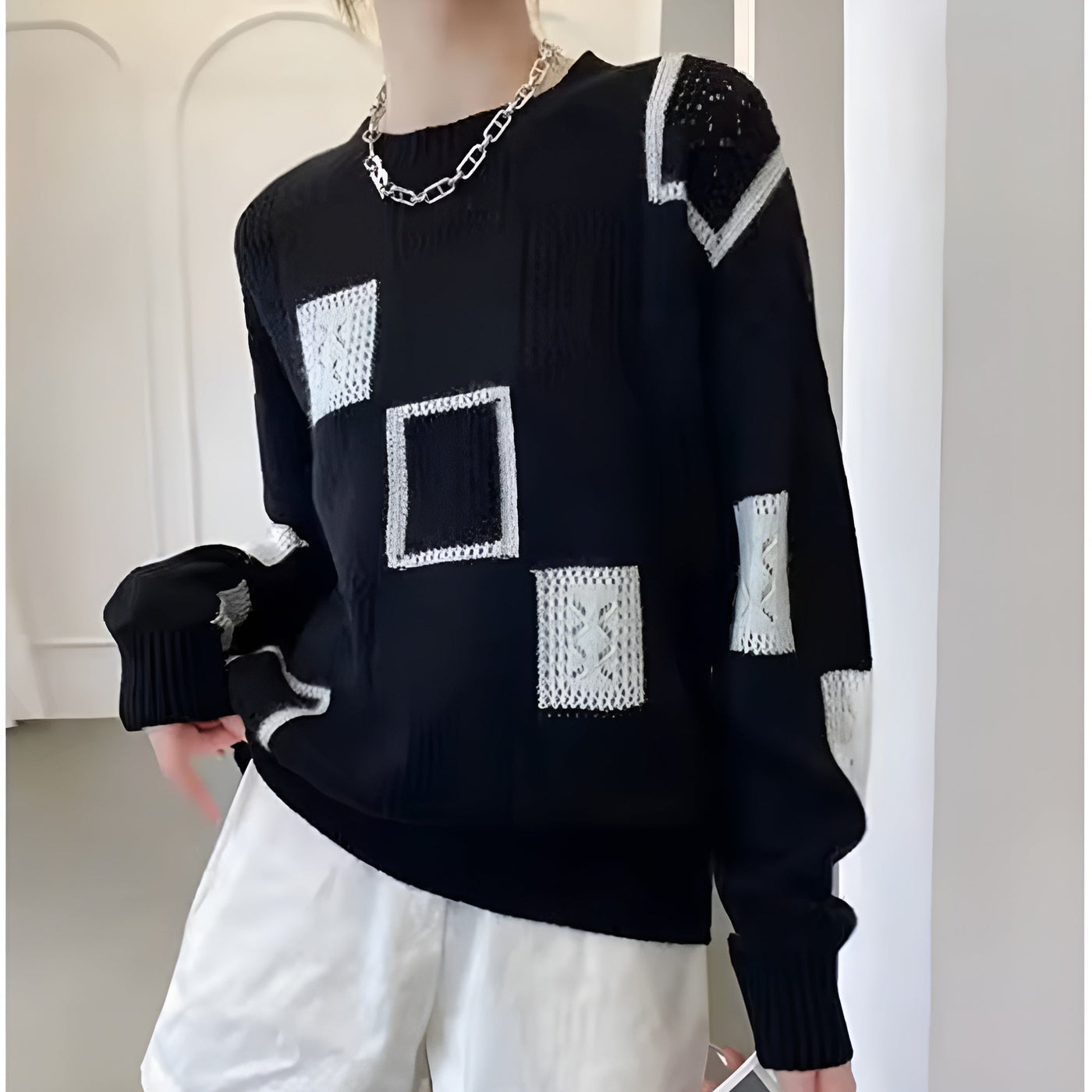 Clarida | Elegant Crew Neck Sweater