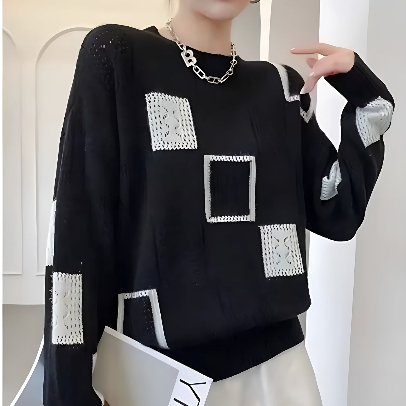 Clarida | Elegant Crew Neck Sweater